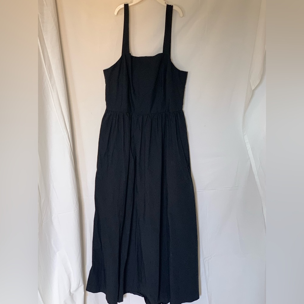 Black a line simple midi dress